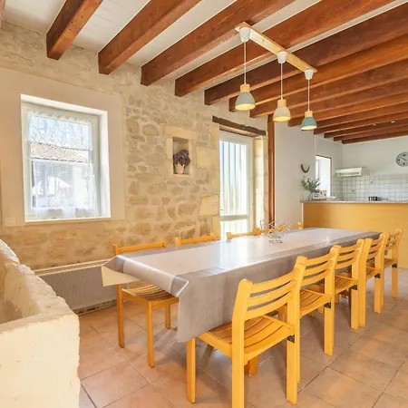 Holiday home Grand 16 Personnes