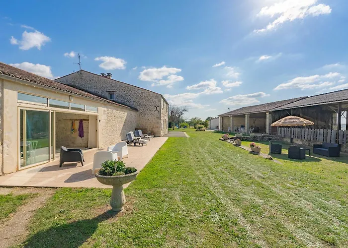 Grand 16 Personnes *